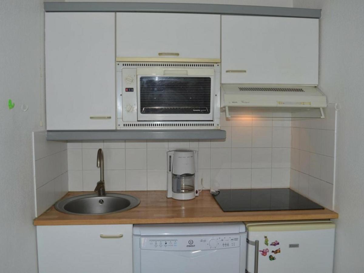 Frejus: Appt 2P, 5 Pers, Piscine, Plage A 150M, Parking, Animaux Ok - Fr-1-226A-357 外观 照片