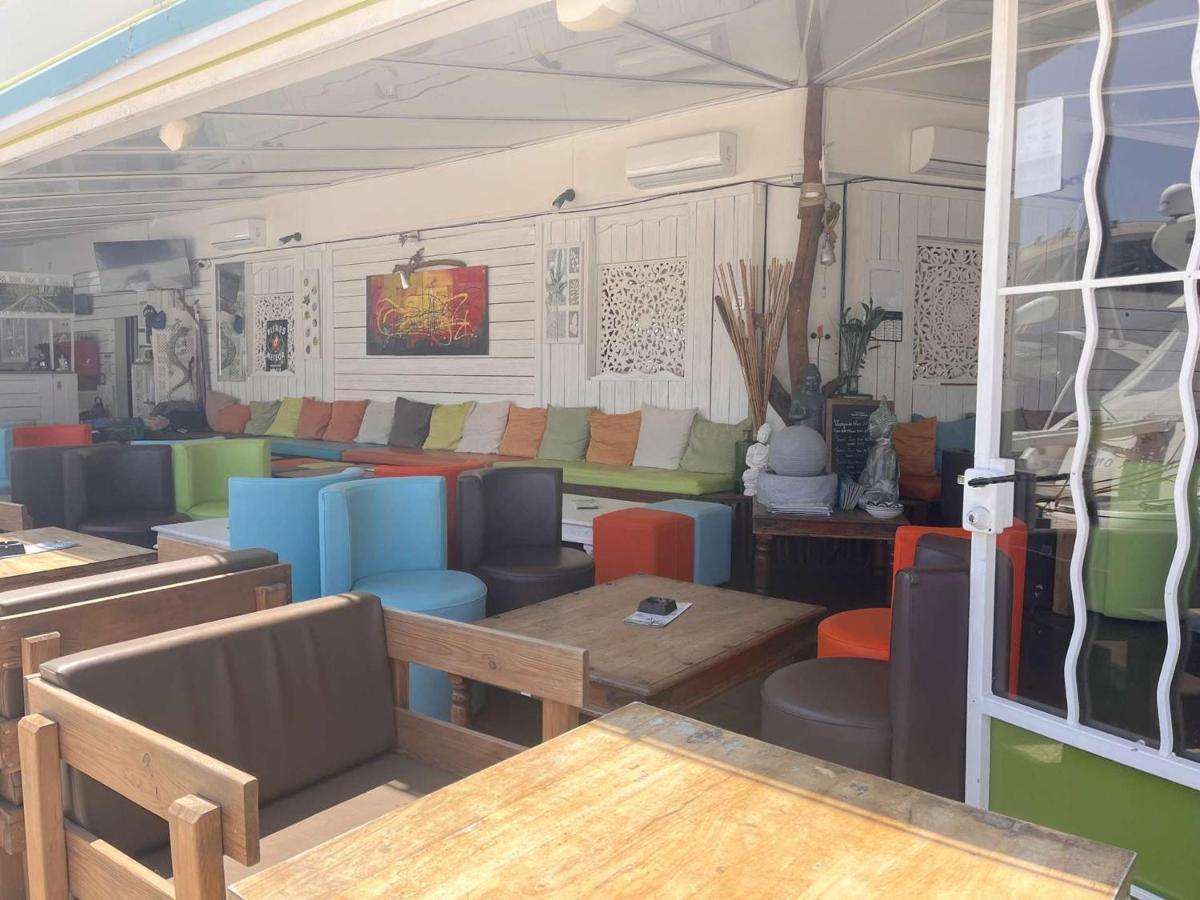 Frejus: Appt 2P, 5 Pers, Piscine, Plage A 150M, Parking, Animaux Ok - Fr-1-226A-357 外观 照片